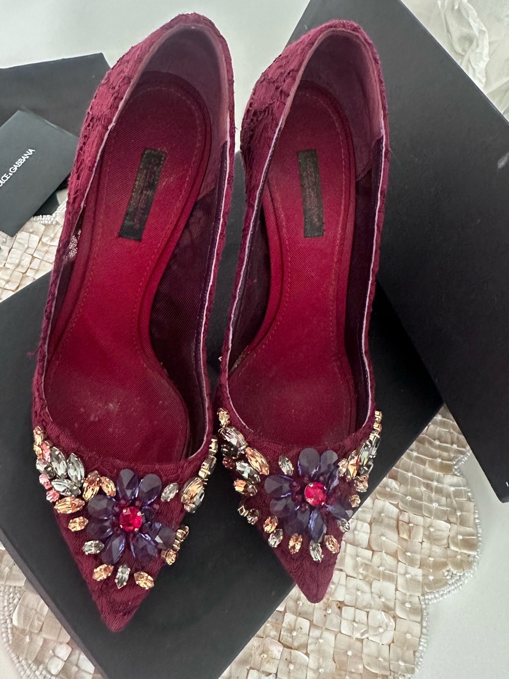 Dolce & Gabbana bordeoux Lace Pointed heels with crystals Floral  preloved